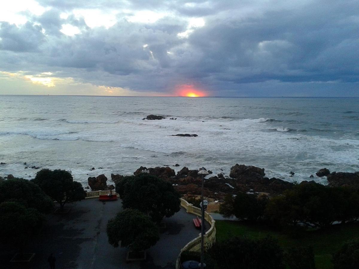 Appartamento Flat with the sea view OOporto Esterno foto